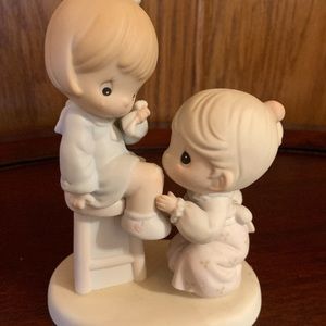 NWOT precious moment statue